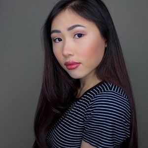 Meet your Posher, Lily